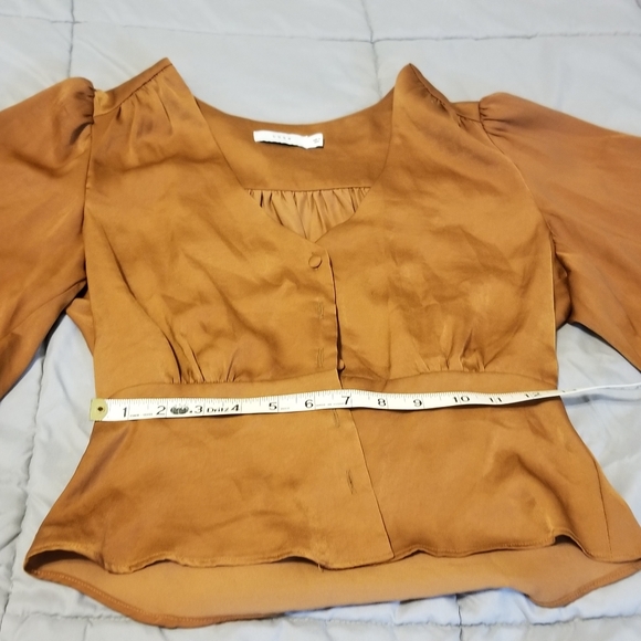 Lush flutter sleeve blouse copper bronze orange brown size small - Picture 2 of 5